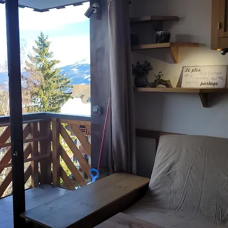 Plagne Montalbert Depart Skis Aux Pieds Apartment *